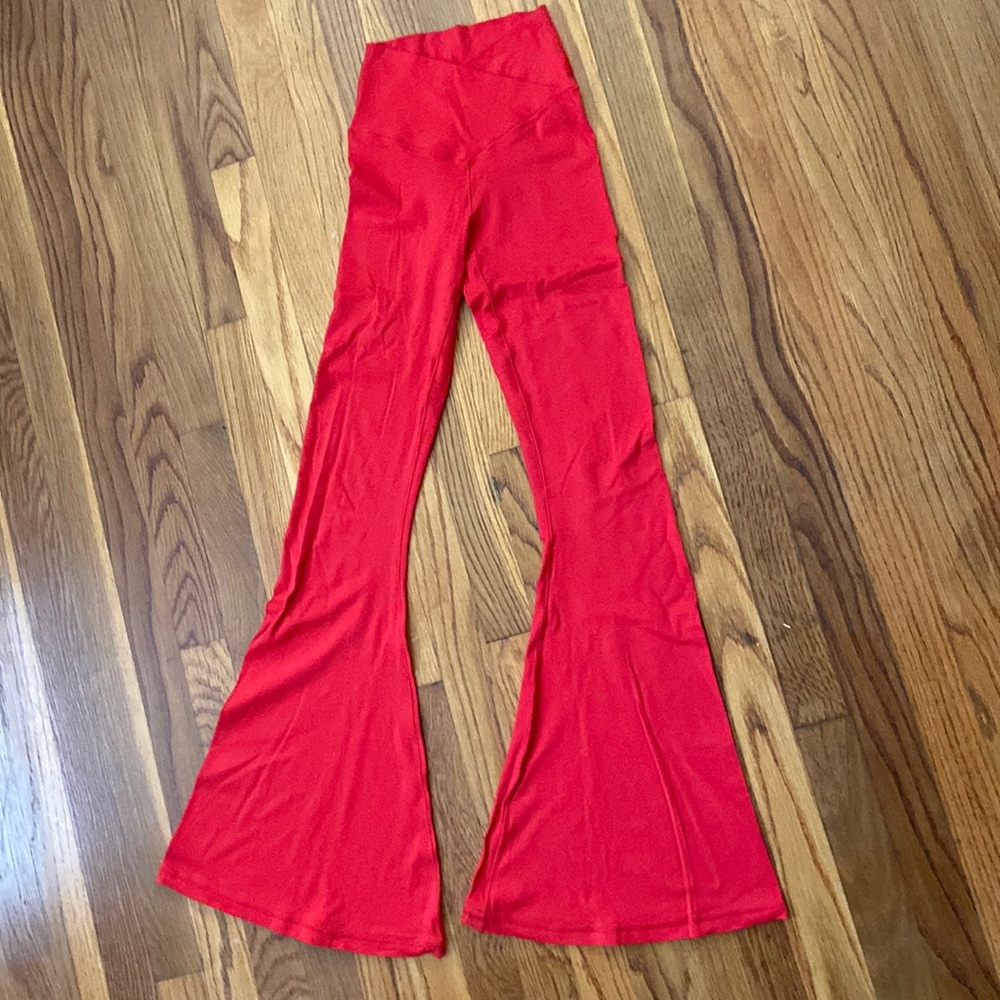 brand new offine super flare crossover red leggings
